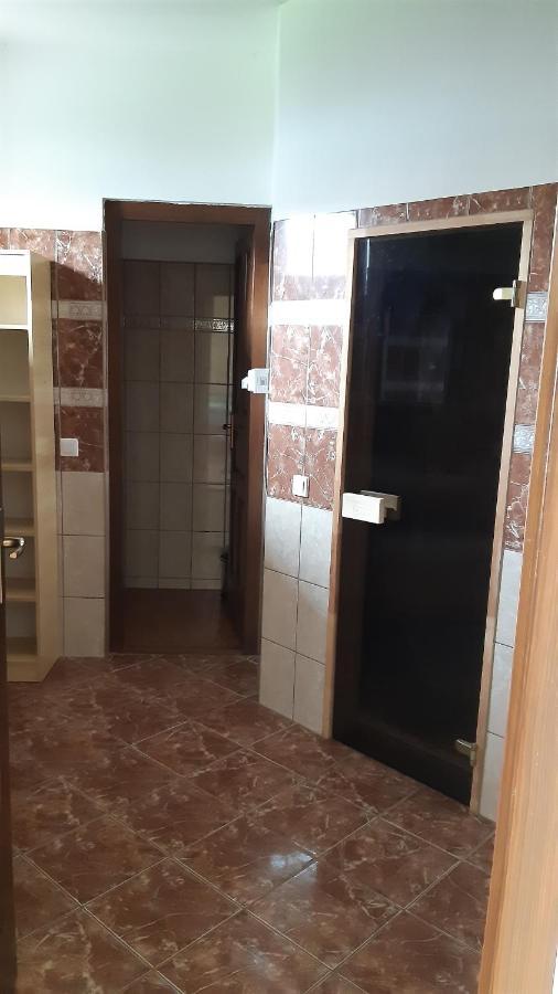 Bajusz Vendeghaz Hotel Tornyosnémeti Eksteriør billede