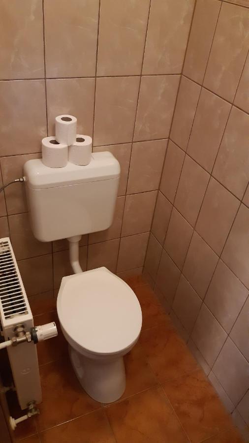 Bajusz Vendeghaz Hotel Tornyosnémeti Eksteriør billede