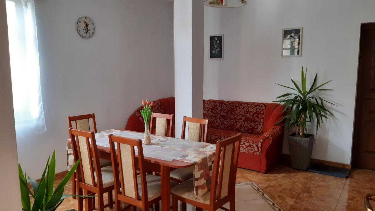 Bajusz Vendeghaz Hotel Tornyosnémeti Eksteriør billede